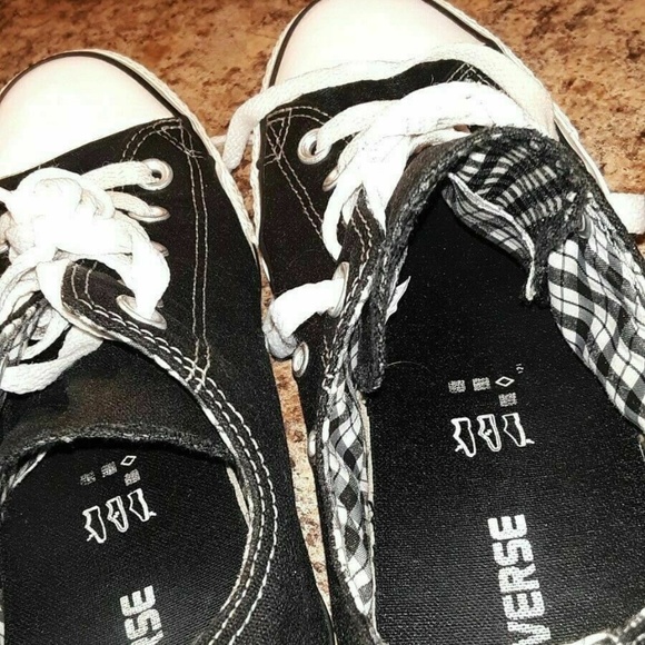 Womens or Mens All Star Converse Sneakers  10 - Picture 2 of 8